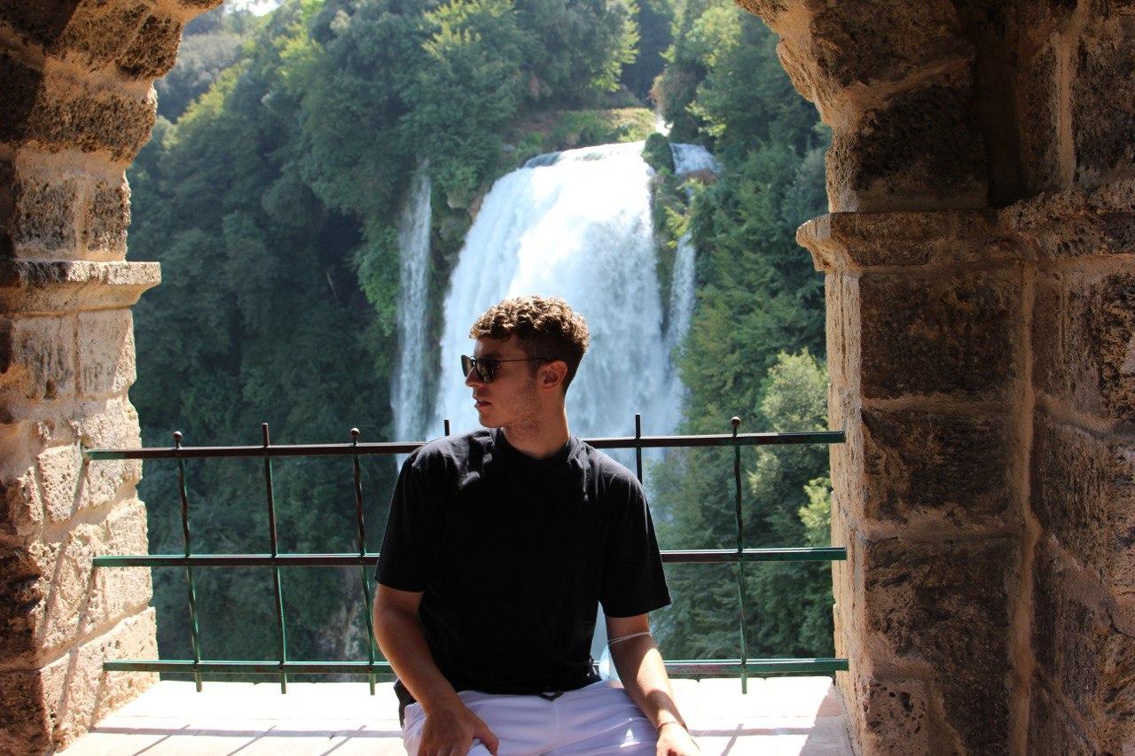 Photograph from Federico Mengascini's gallery 1